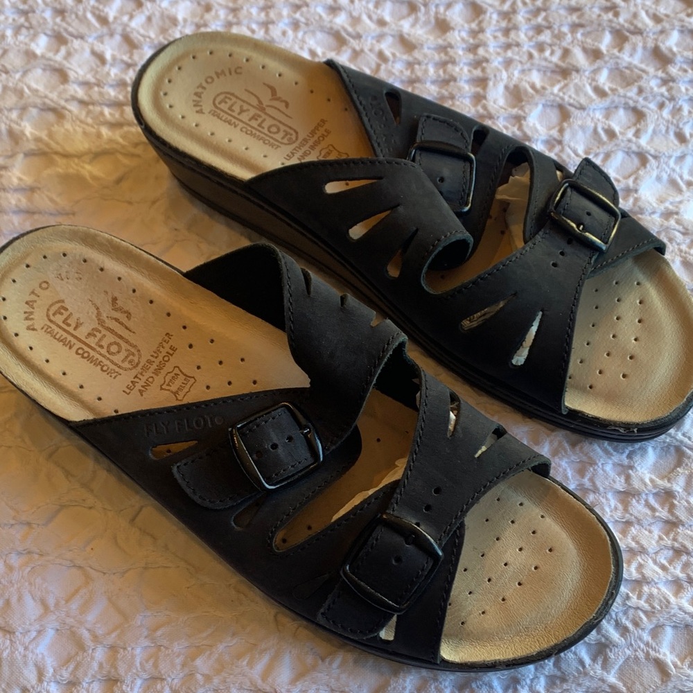 Floy Flot Women's Slip On Sandals - Picture 3 of 16
